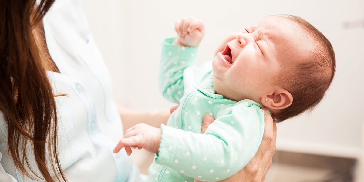 دلایل گریه کردن نوزادان