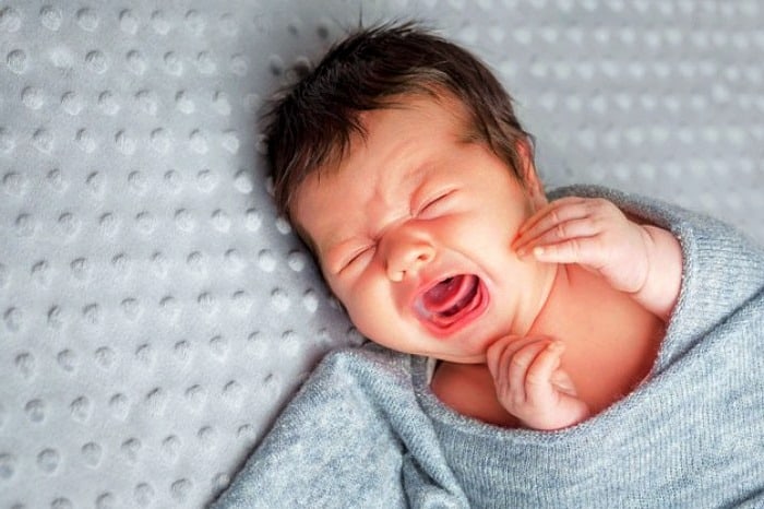 علائم گرسنگی نوزاد