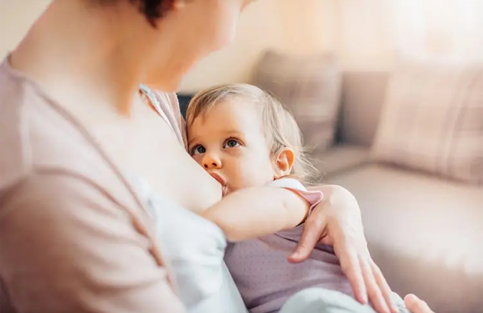 درمان گازگرفتی سینه مادر