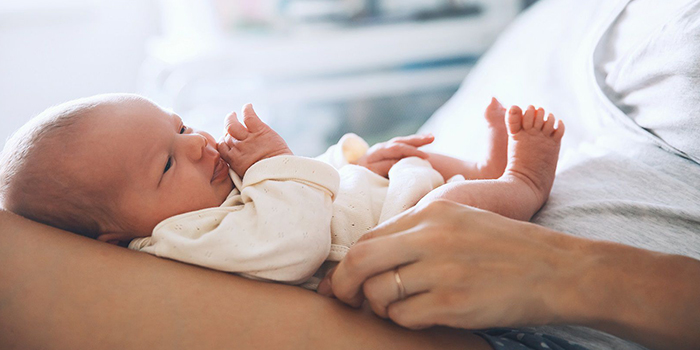 ملاقات با کودک تازه متولد شده