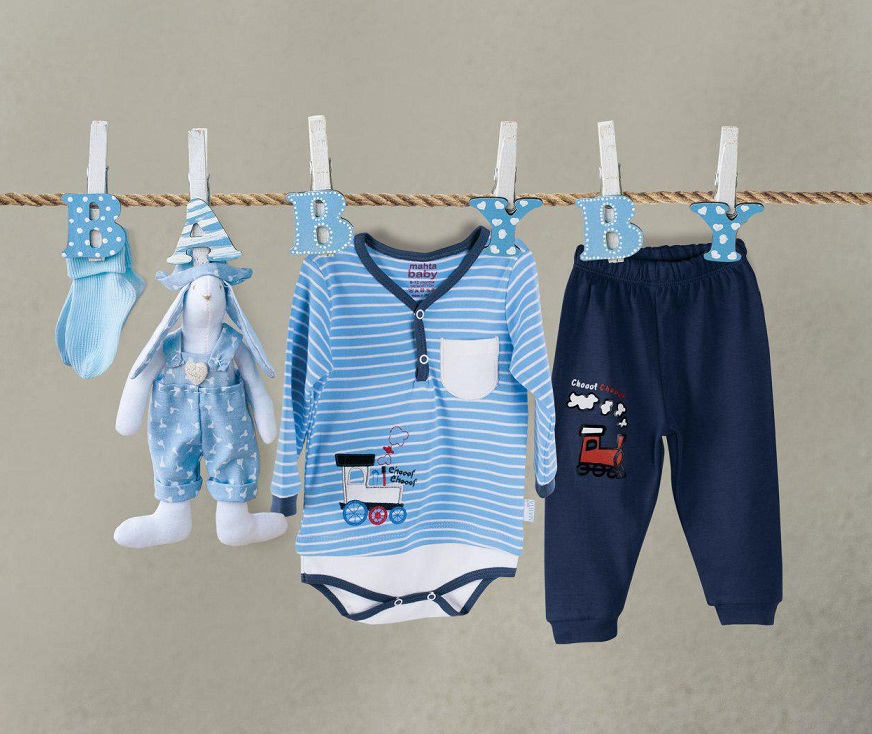 خرید لباس کودکان شیرخوار