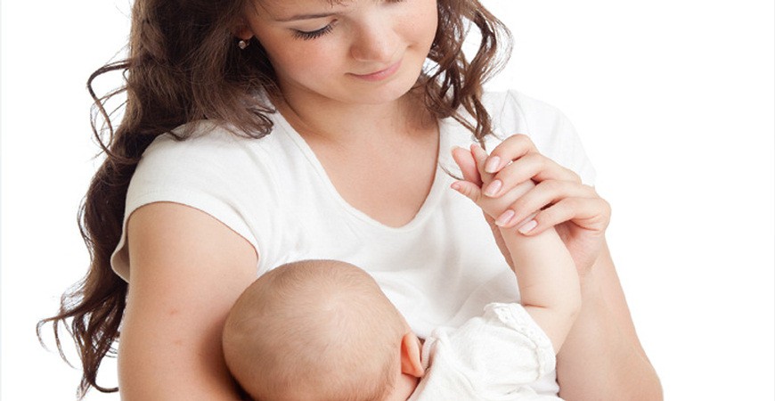 شیردهی نوزاد