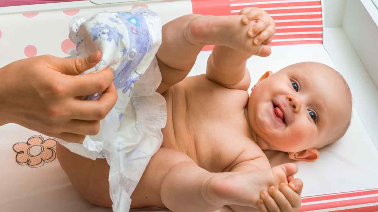 دلایل پس دادن پوشک نوزاد
