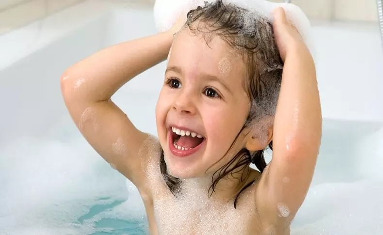 نکاتی درباره استفاده از شامپو بچه