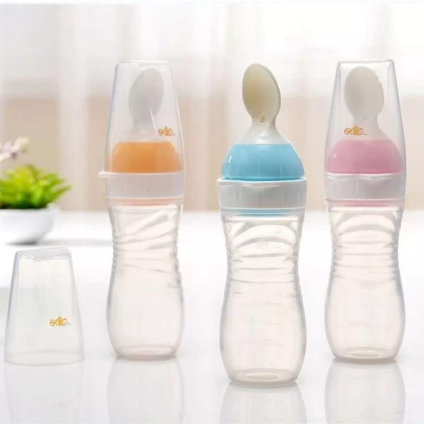 مزایای استفاده از سرلاک خوری نوزاد