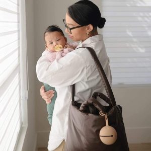 قاب پستانک تمام سیلیکونی چیکو Chicco