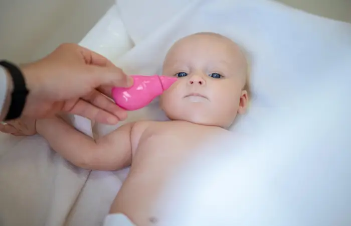 طرز استفاده از پوآر بینی نوزاد