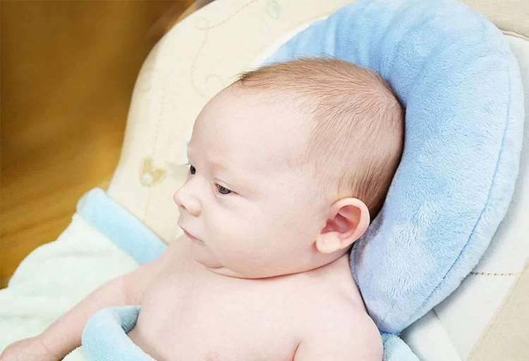 ویژگی های بالش نوزاد 