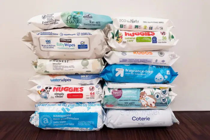 کاربردهای دستمال مرطوب کودک