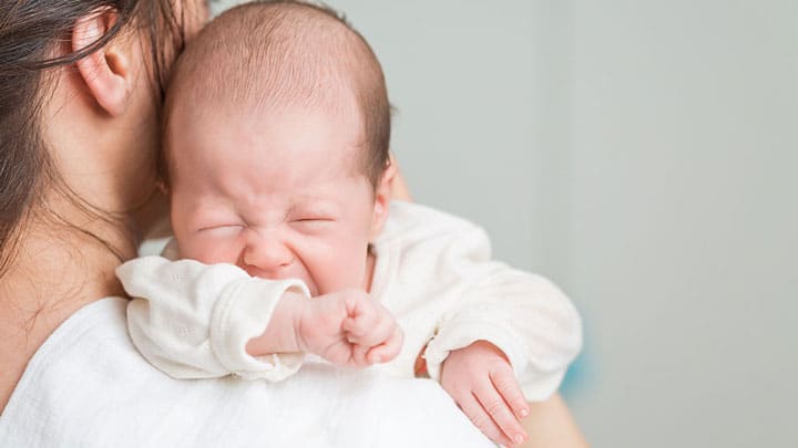 روشهای مقابله با رفلاکس معده در نوزادان