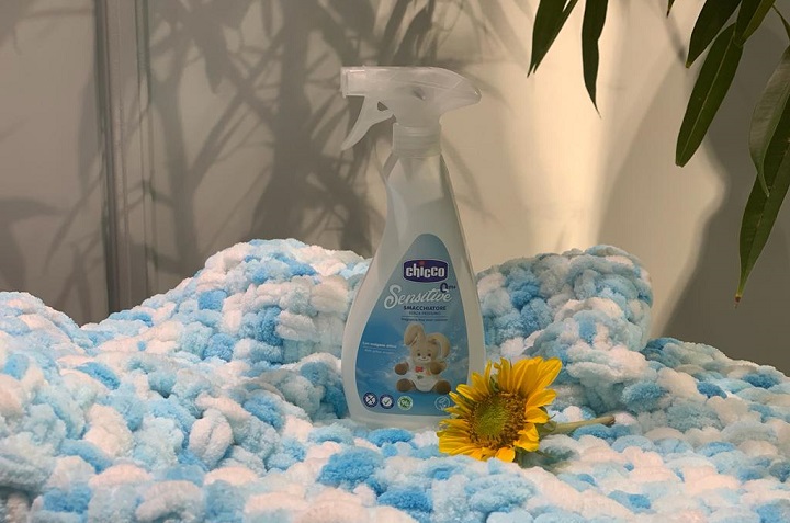 بهترین اسپری لکه بر لباس کودک