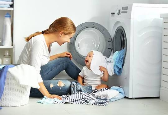 شستن لباس نوزاد، با دست یا ماشین لباسشویی