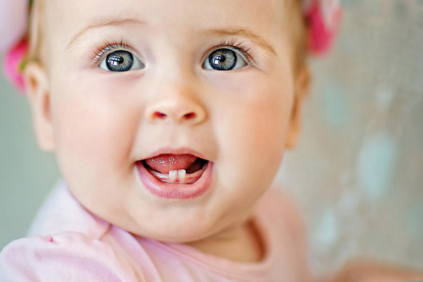 علائم دندان در آوردن نوزاد